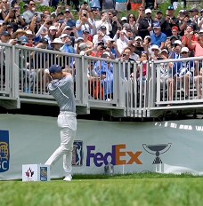 Now on the Tee Rory